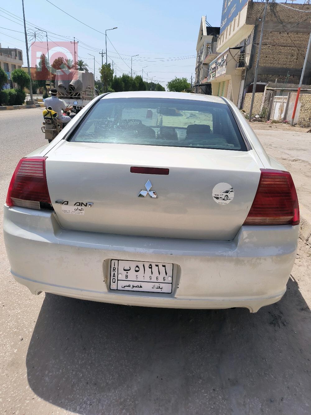 ميتسوبيشي جالنت